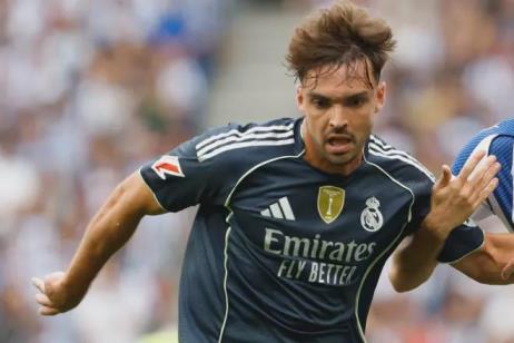 皇馬中衛(wèi)阿森西奧遭球迷辱罵主裁未理會